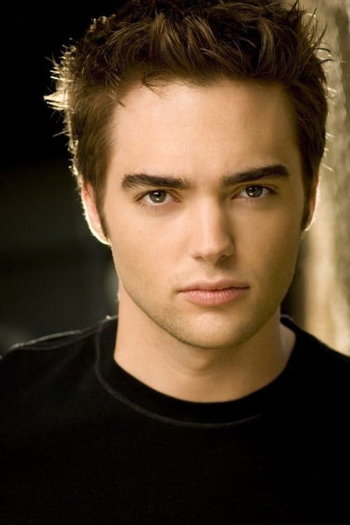 Drew Tyler Bell filmleri