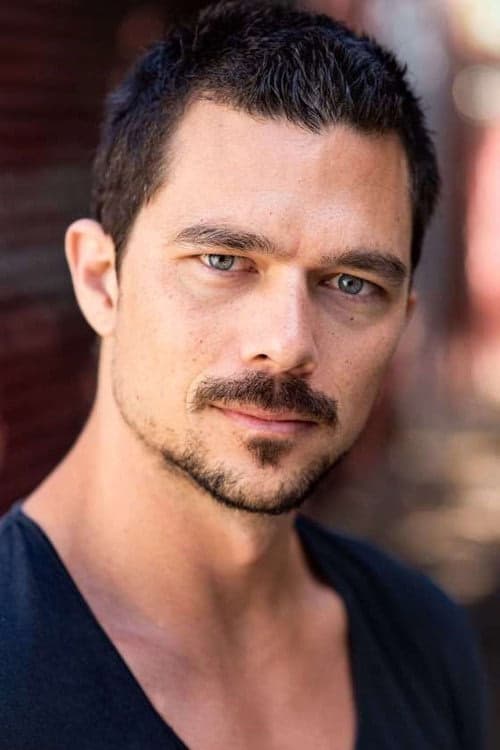 Luke Arnold filmleri