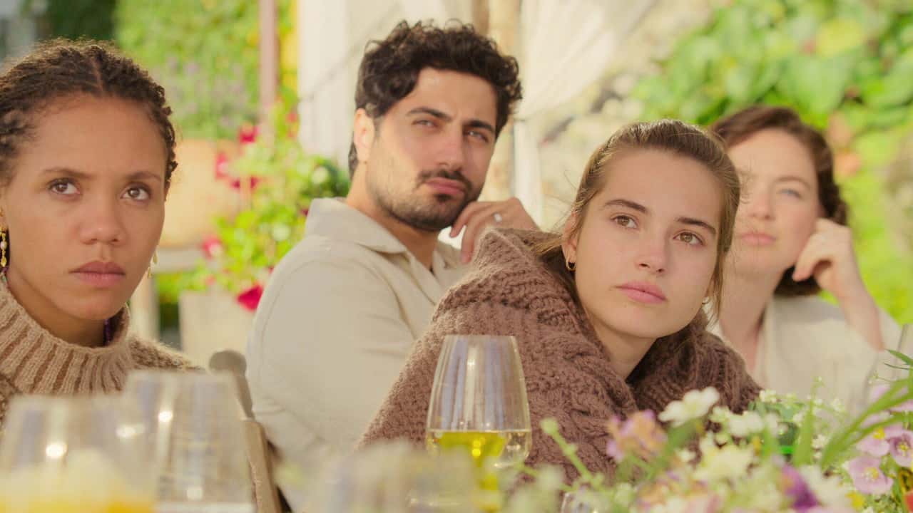 Bir Yaz Gecesi 1. Sezon 5. Bölüm kapak