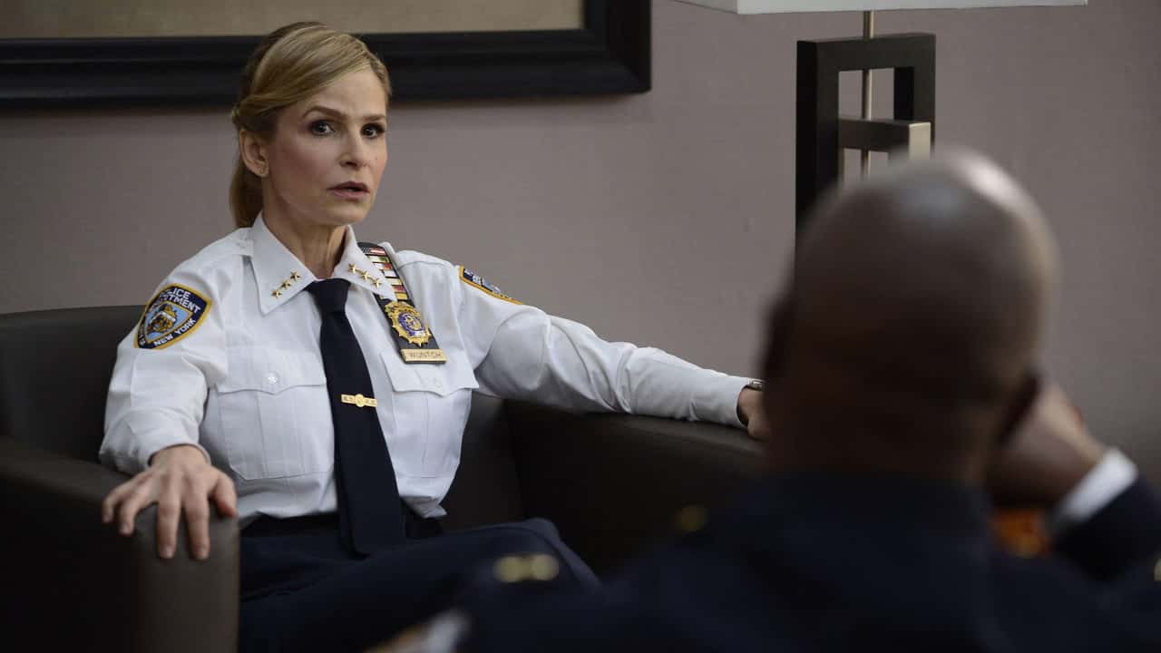 Brooklyn Nine-Nine 2. Sezon 22. Bölüm kapak