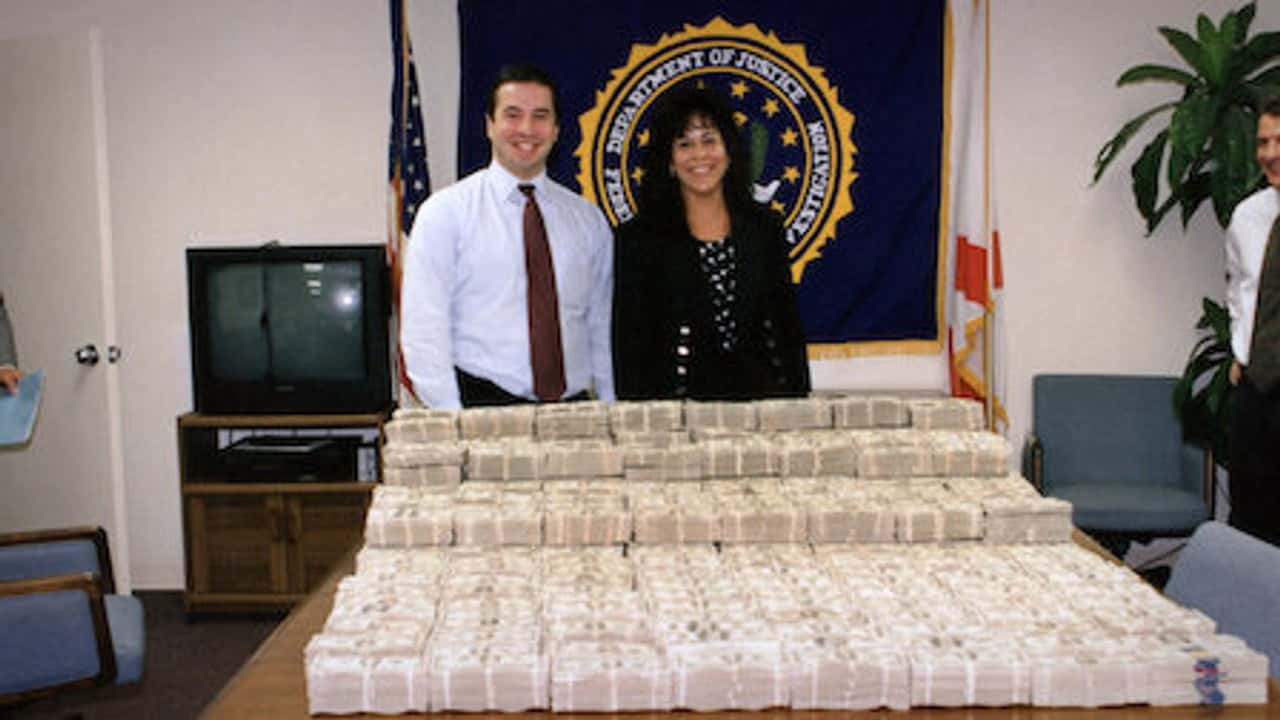 Cocaine Cowboys: The Kings of Miami 1. Sezon 6. Bölüm kapak