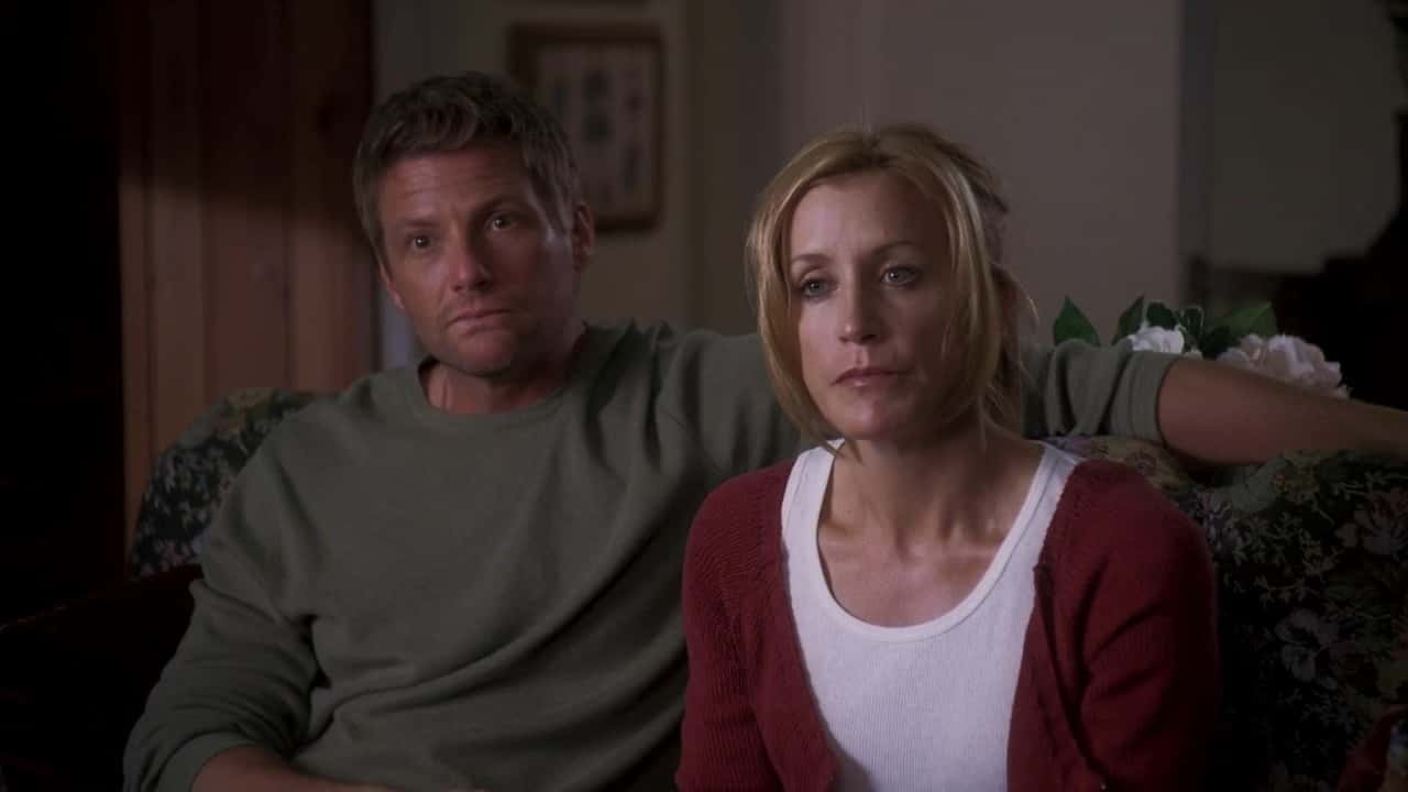 Desperate Housewives 2. Sezon 7. Bölüm kapak