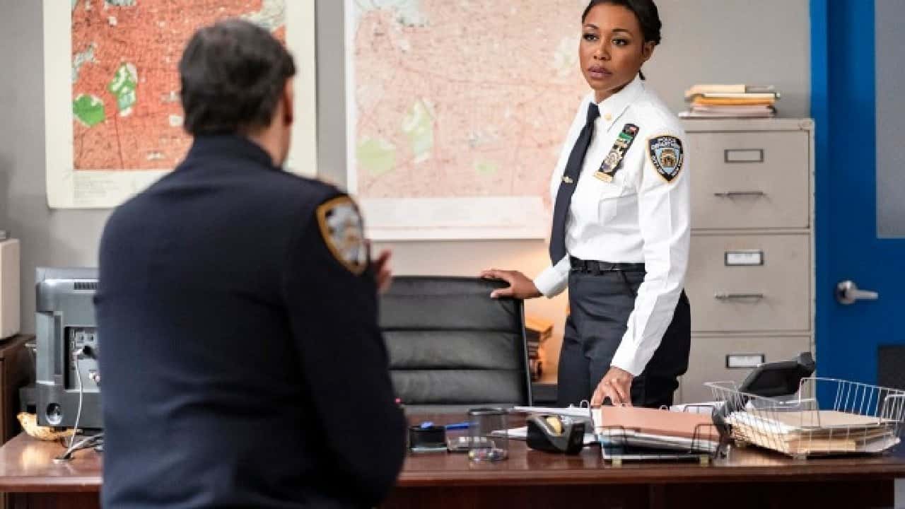 East New York 1. Sezon 21. Bölüm kapak