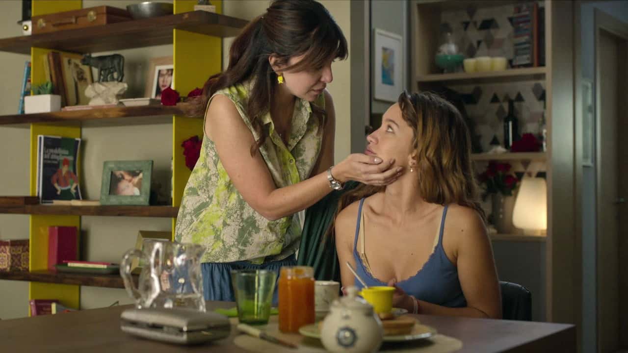 Hayranlık 1. Sezon 2. Bölüm kapak