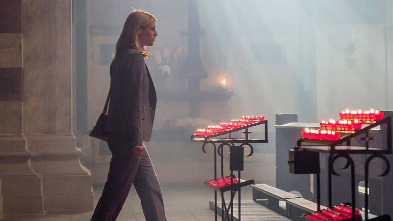 Homeland 5. Sezon 1. Bölüm kapak
