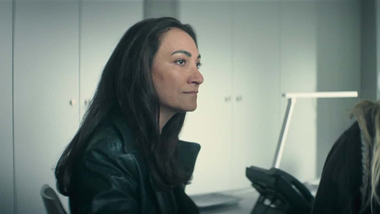 How to Sell Drugs Online (Fast) 4. Sezon 4. Bölüm kapak