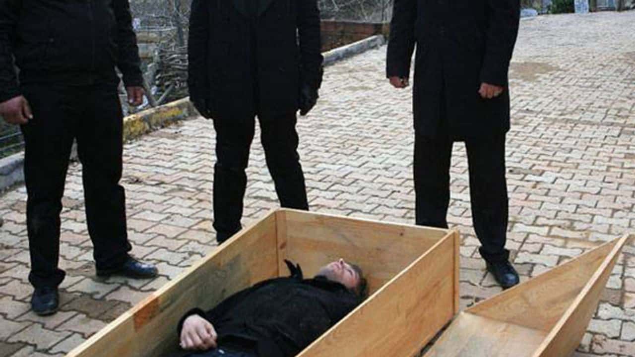Kuzey Güney 1. Sezon 28. Bölüm kapak