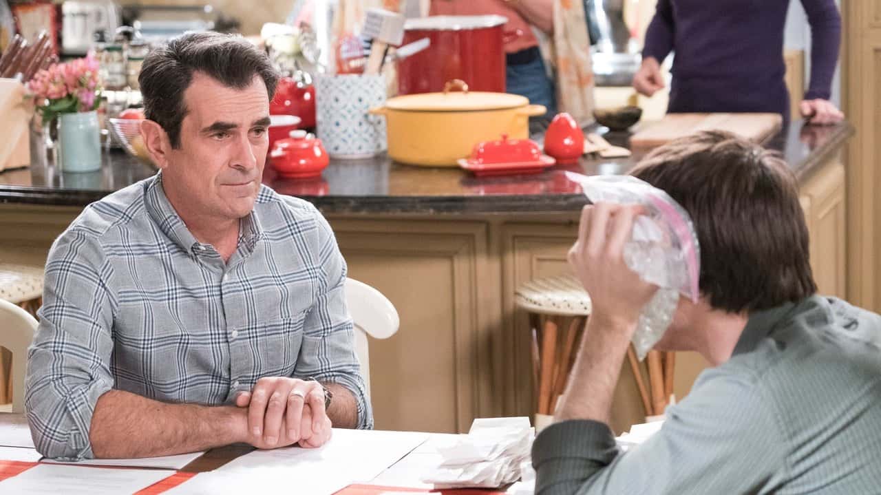 Modern Family 10. Sezon 12. Bölüm kapak