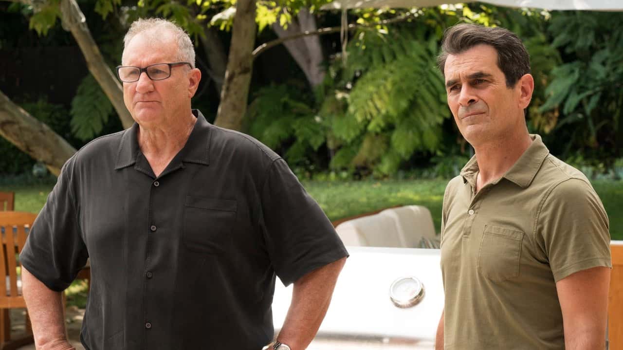 Modern Family 10. Sezon 2. Bölüm kapak