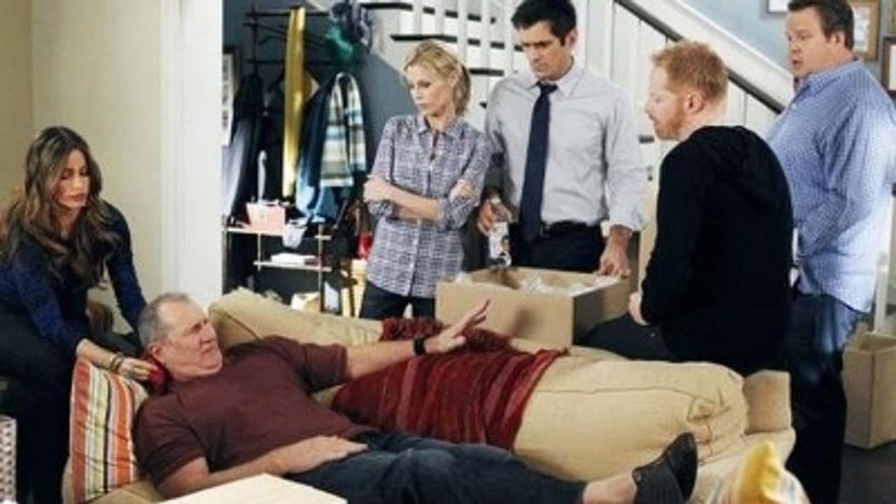 Modern Family 3. Sezon 8. Bölüm kapak