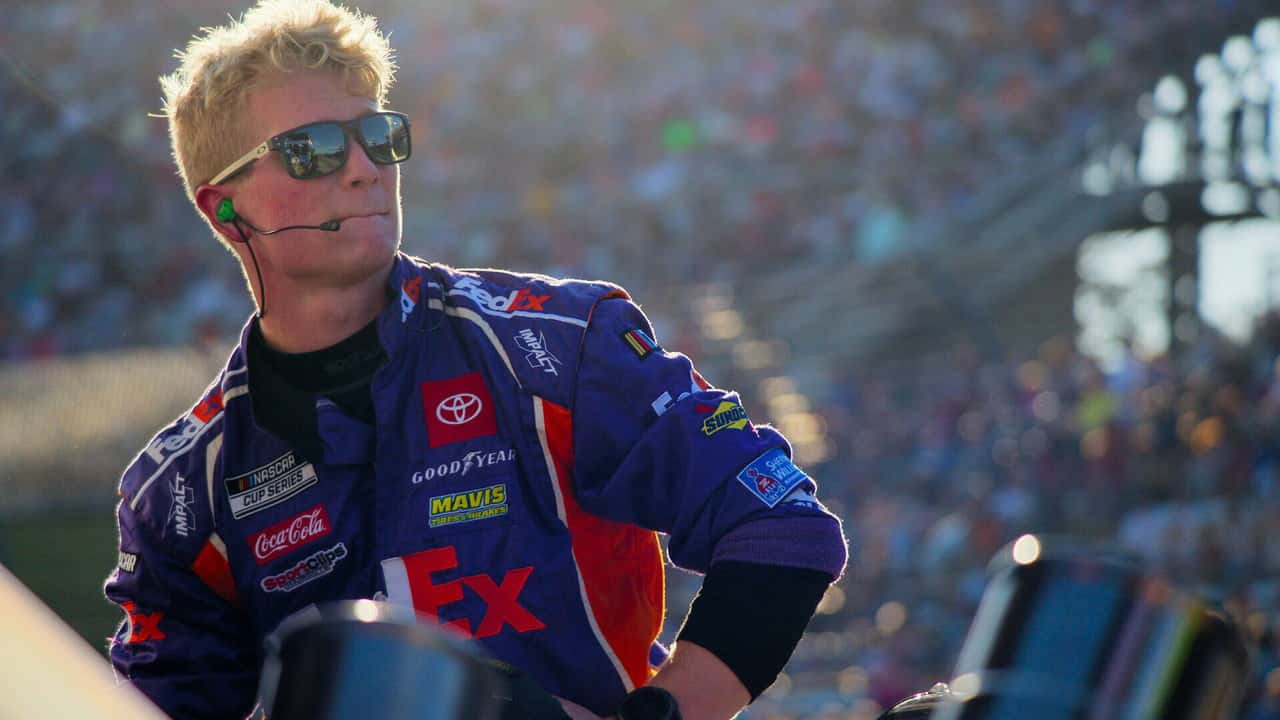 NASCAR: Tam Gaz 1. Sezon 4. Bölüm kapak