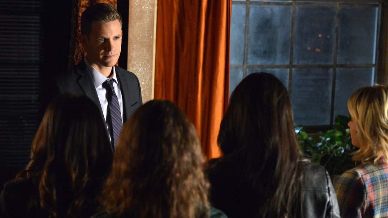 Pretty Little Liars 3. Sezon 20. Bölüm kapak