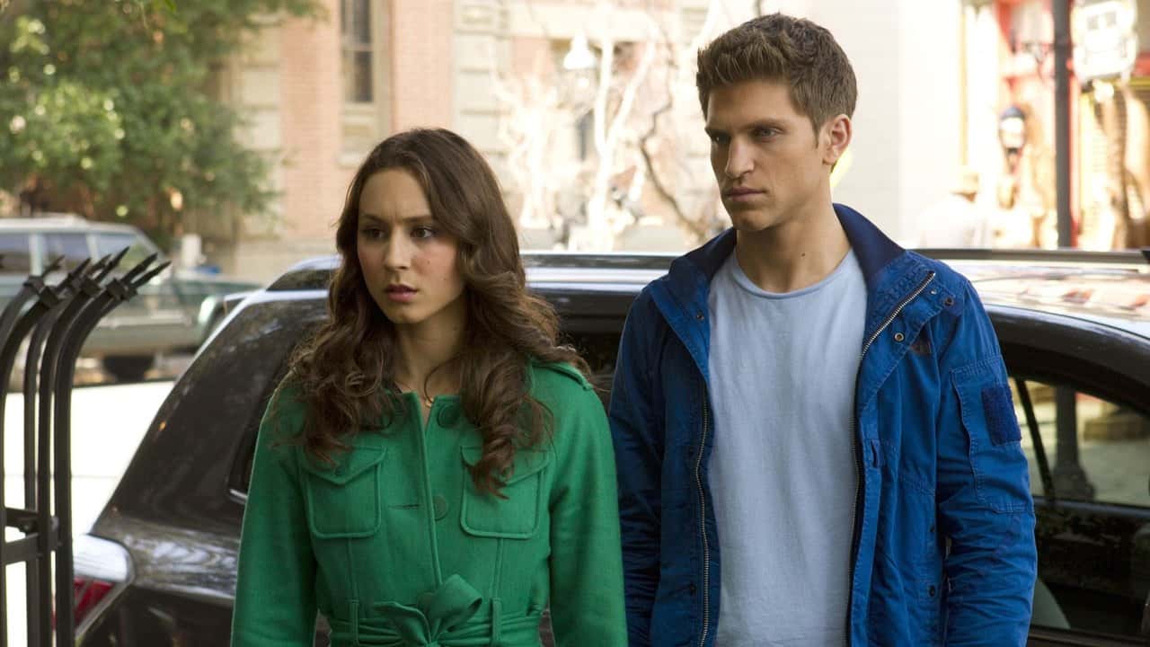 Pretty Little Liars 4. Sezon 6. Bölüm kapak