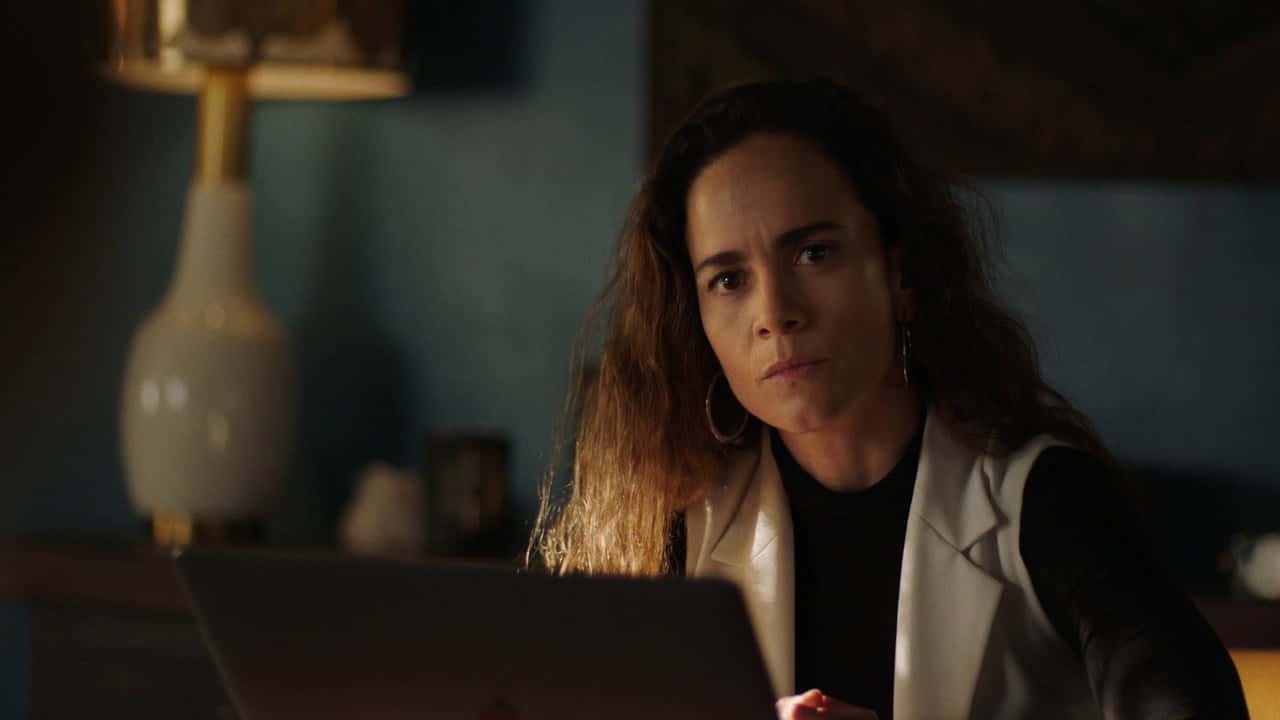 Queen of the South 5. Sezon 3. Bölüm kapak