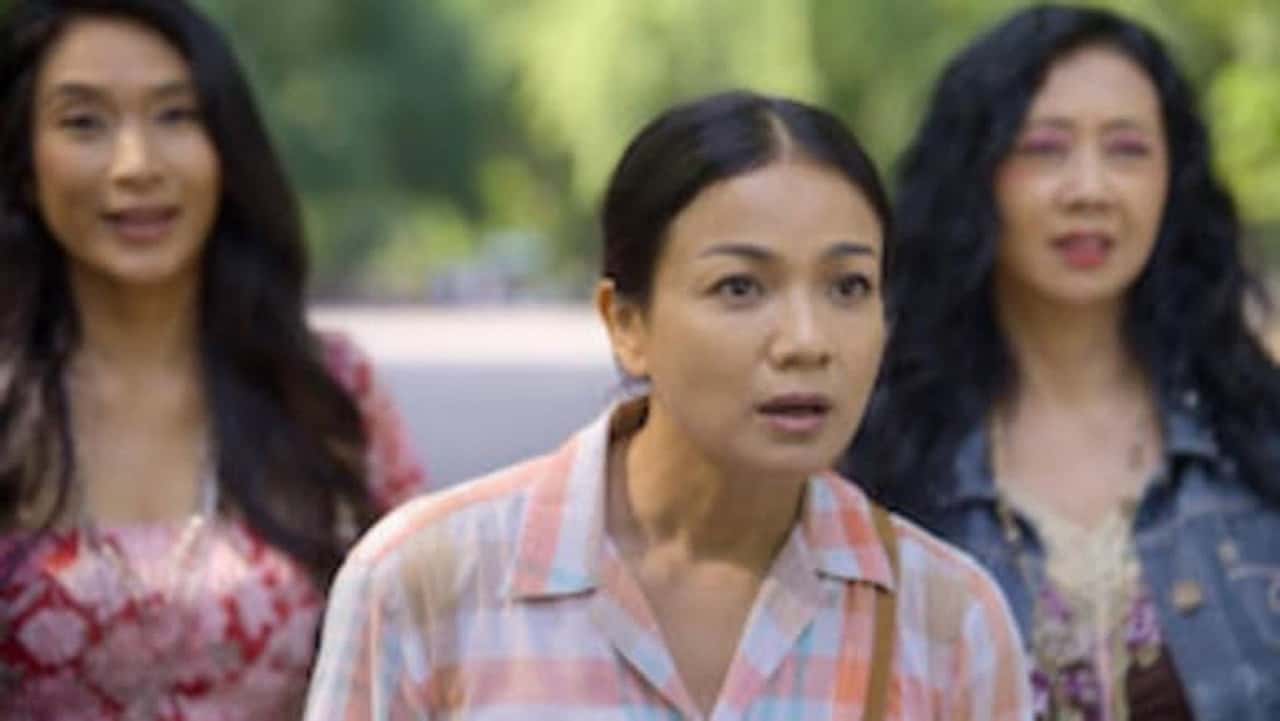Ratu Ratu Queens: The Series 1. Sezon 5. Bölüm kapak