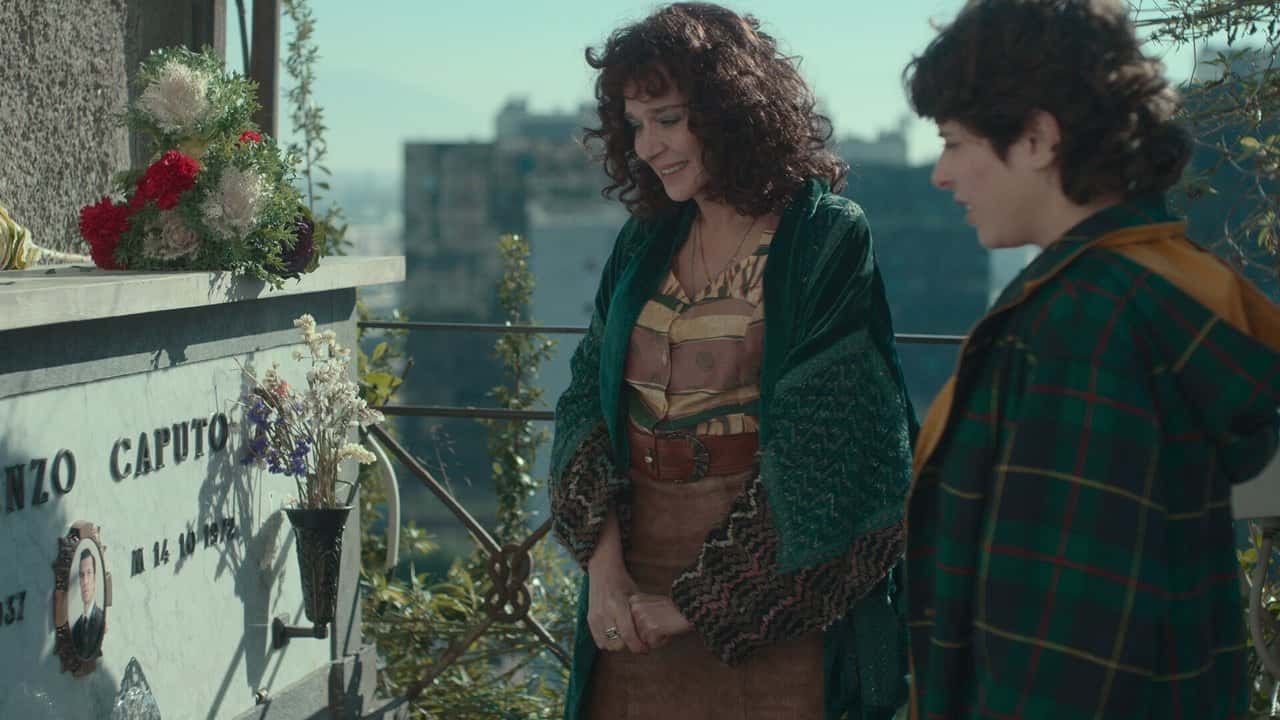 The Lying Life of Adults 1. Sezon 2. Bölüm kapak