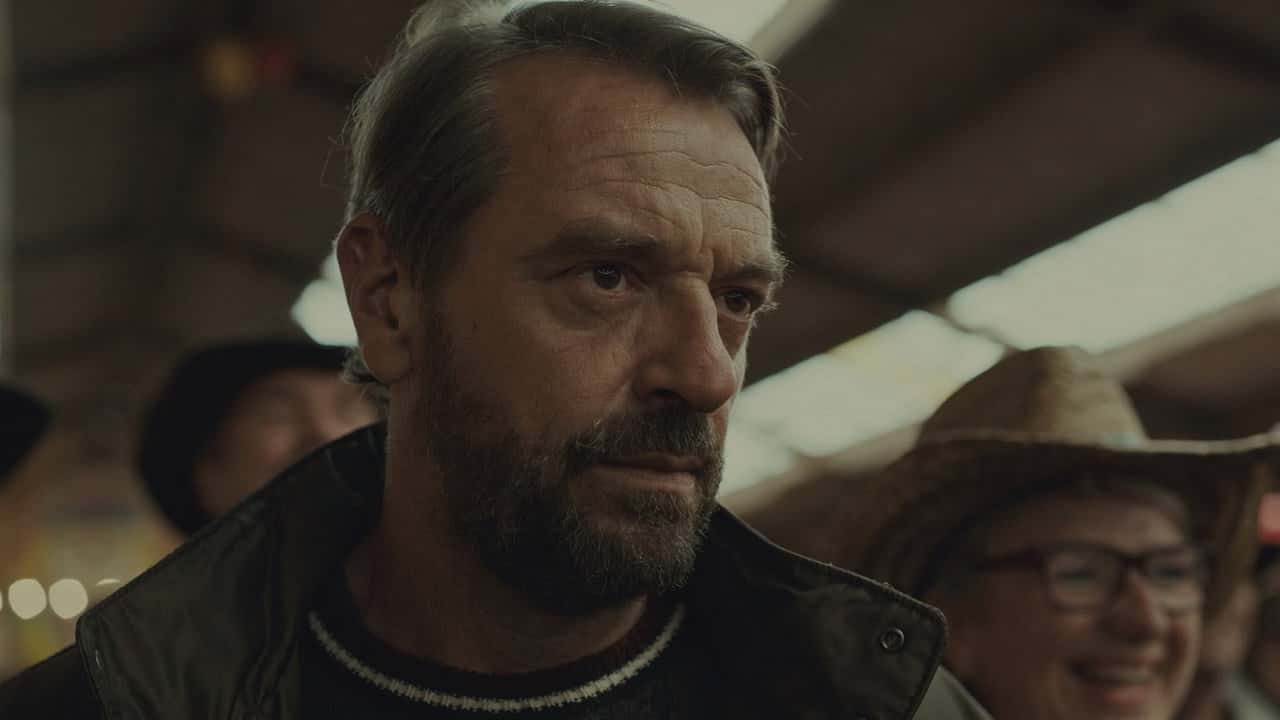 Undercover 2. Sezon 1. Bölüm kapak