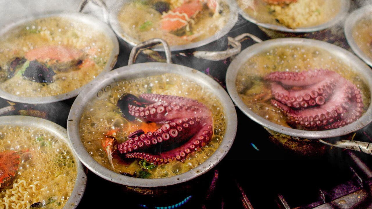 A Nation of Broth arka plan