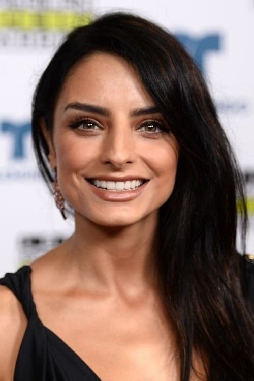 Aislinn Derbez filmleri