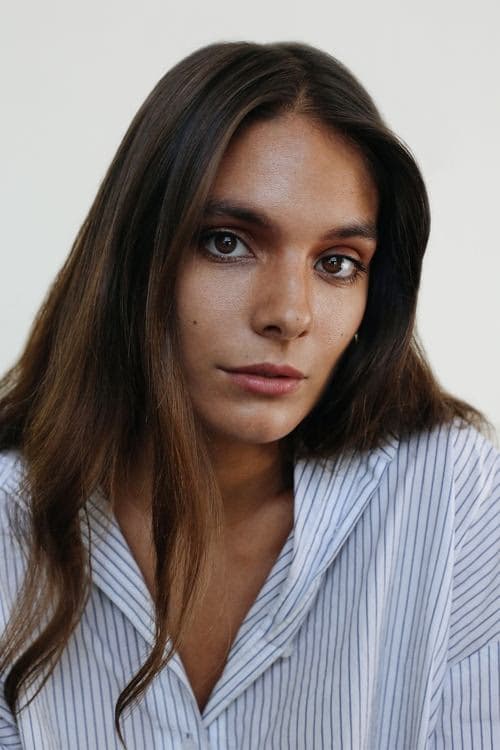 Caitlin Stasey filmleri