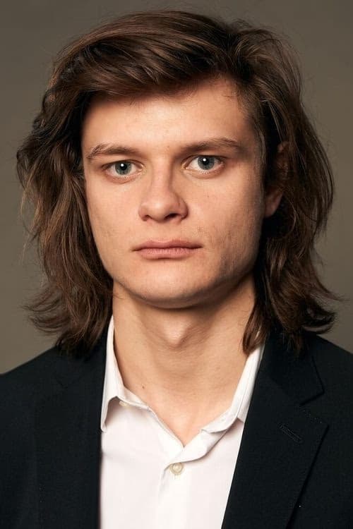 Charlie Tahan filmleri