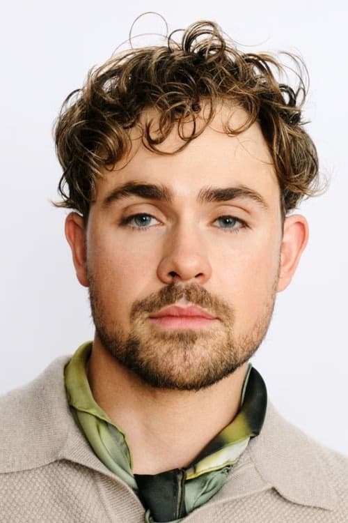 Dacre Montgomery filmleri