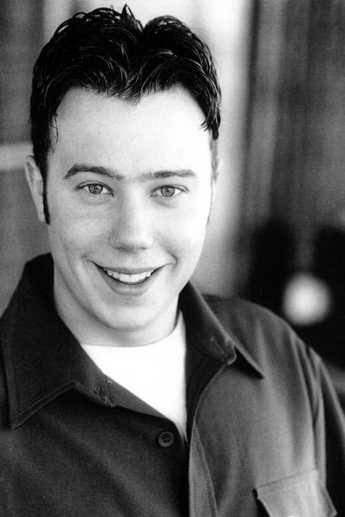 Sam Easton filmleri