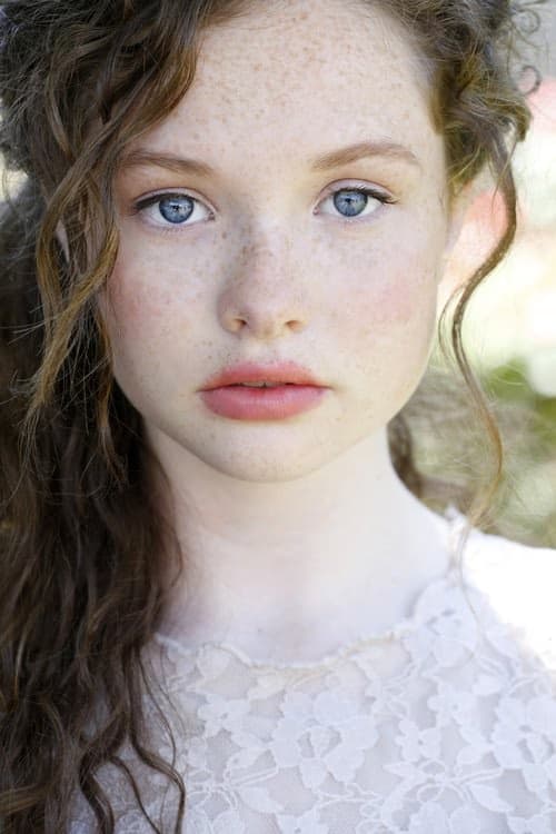 Zoe Colletti filmleri