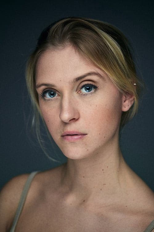 Julia Sporre filmleri